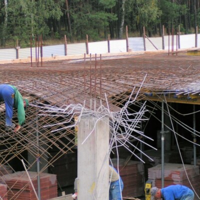 Ekspertyza i podanie metody naprawy awarii stropu przy budowie Szpitala Onkologicznego w Wieliszewie.