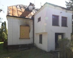 Ekspertyza techniczna budynku przy ul. Wiśniowej w Kobyłce na okoliczność uszkodzeń pożarowych. Ekspertyza techniczna budynku przy ul. Wiśniowej w Kobyłce na okoliczność uszkodzeń pożarowych.