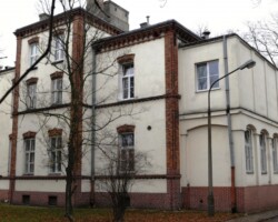 Ekspertyza i projekt nadbudowy jednej kondygnacji Pawilonu nr 3 Szpitala Dzieciątka Jezus przy ul. Lindleya w Warszawie. Ekspertyza i projekt nadbudowy jednej kondygnacji Pawilonu nr 3 Szpitala Dzieciątka Jezus przy ul. Lindleya w Warszawie.