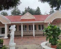 Ocena techniczna możliwości montażu baterii fotowoltaicznych na dachu hotelu Melodia przy u. Jana Pawła I w Legionowie. Ocena techniczna możliwości montażu baterii fotowoltaicznych na dachu hotelu Melodia przy u. Jana Pawła I w Legionowie.