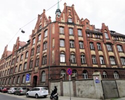 Ekspertyza budynku szpitala Sióstr Elżbietanek przy ul. Łąkowej w Poznaniu wraz z projektem wzmocnień. Ekspertyza budynku szpitala Sióstr Elżbietanek przy ul. Łąkowej w Poznaniu wraz z projektem wzmocnień.