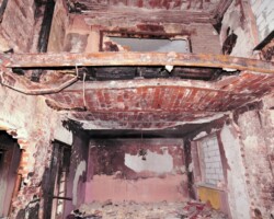 Ekspertyza kamienicy przy ul. Globusowej w Warszawie po uszkodzeniach konstrukcji po wybuchu butli gazowej. Ekspertyza kamienicy przy ul. Globusowej w Warszawie po uszkodzeniach konstrukcji po wybuchu butli gazowej.